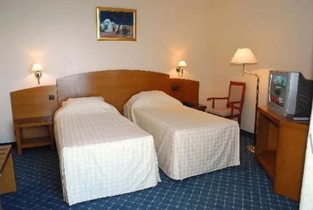 Hotel Sabri 安纳巴 外观 照片